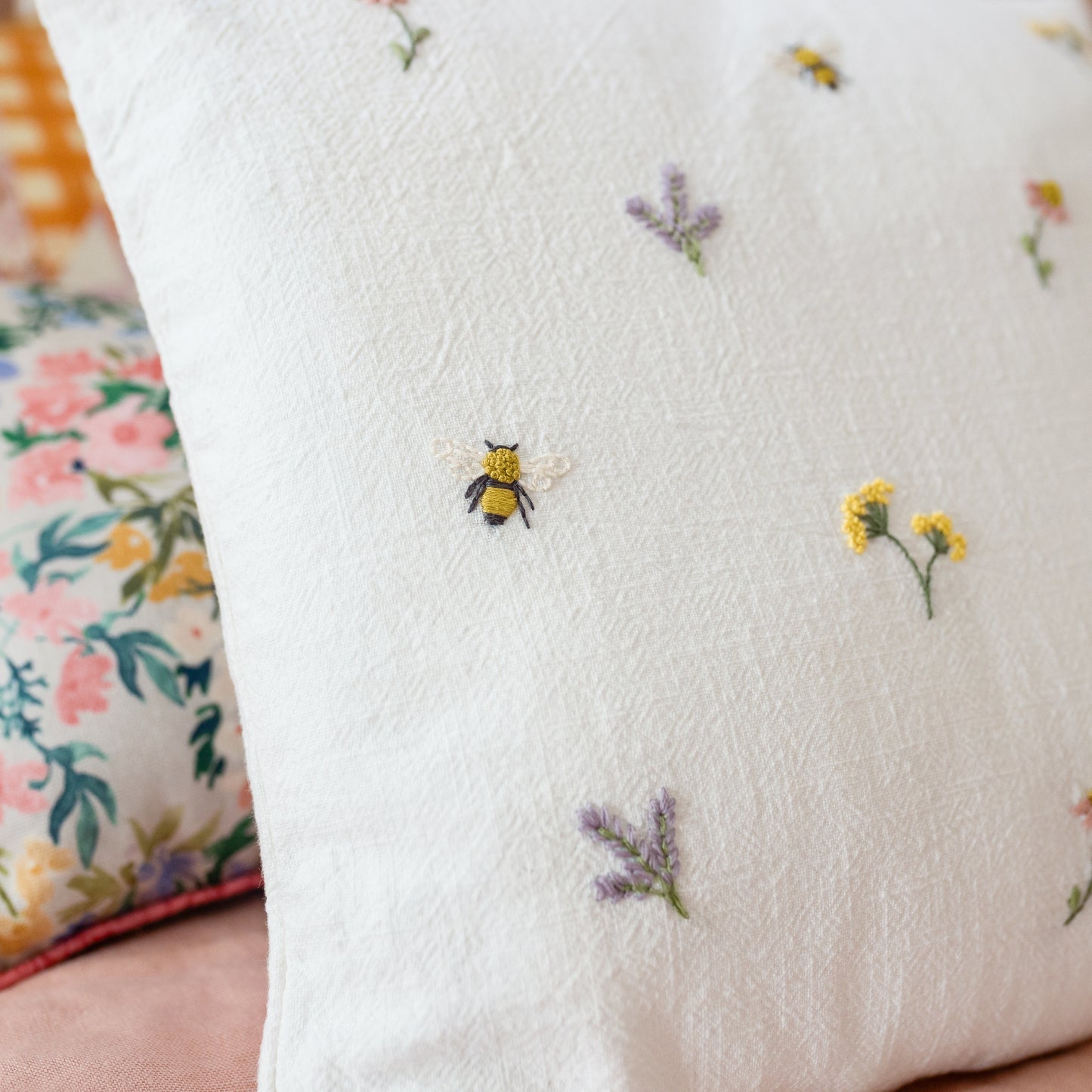Bees and Wildflowers Throw Pillow Cover Kit