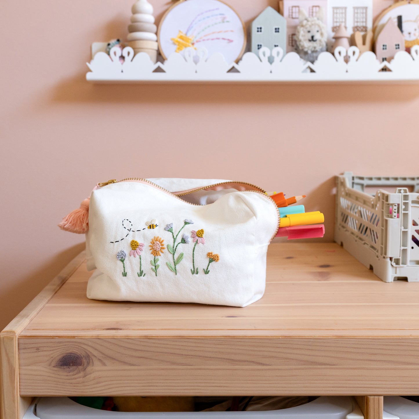 Busy Bee Pencil Case Kit